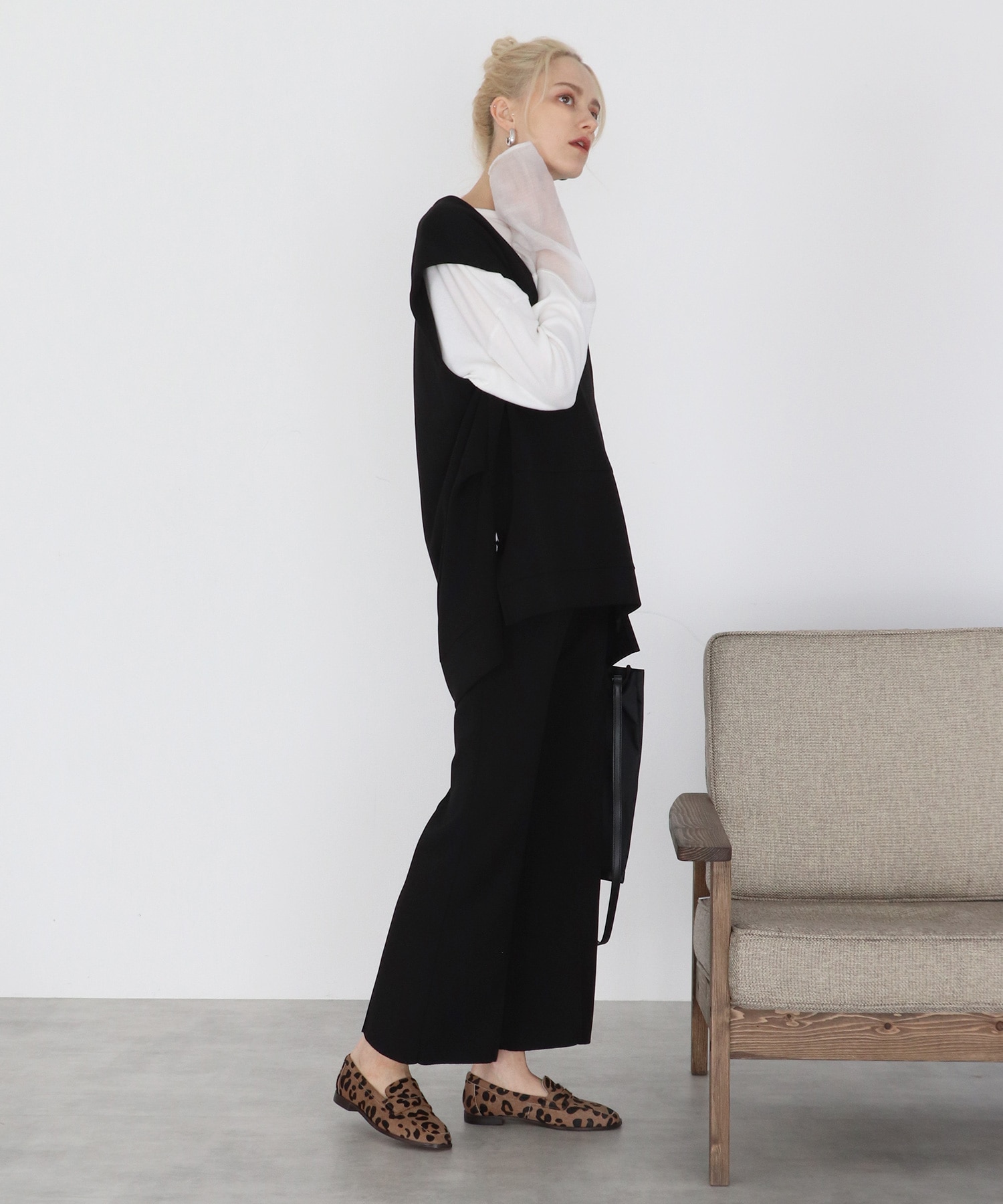 CHIGNON/シニヨン】シアー袖リブプルオーバーカットソー | AND ON